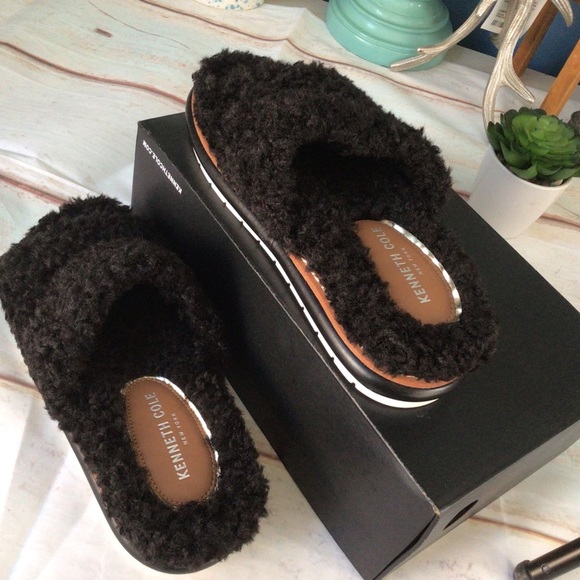 Marc Fisher Fuzzy Sandals - Picture 2 of 8